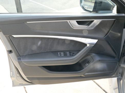 Used 2025 Audi RS 6 performance image 20