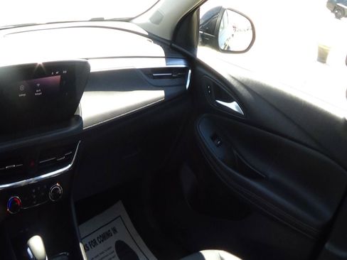 Used 2025 Buick Encore GX Preferred FWD image 14