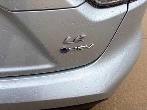 Used 2025 Toyota Corolla LE FWD image 24