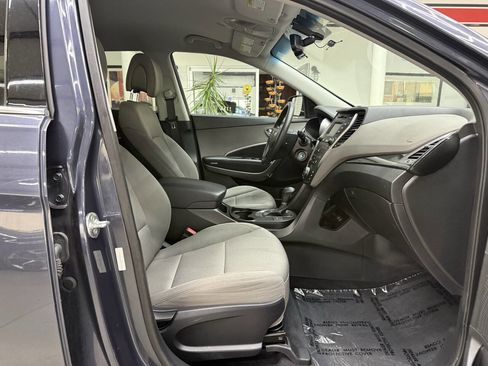 Used 2016 Hyundai Santa Fe Sport w/ Option Group 02 FWD image 17