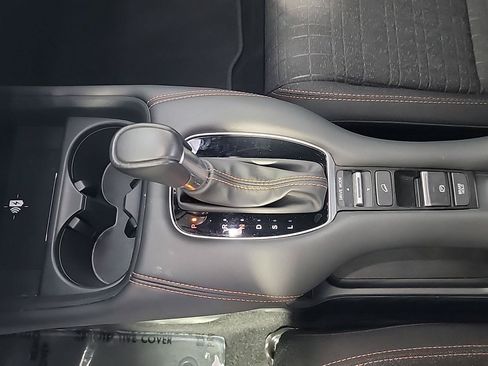 Certified 2026 Honda HR-V Sport image 31