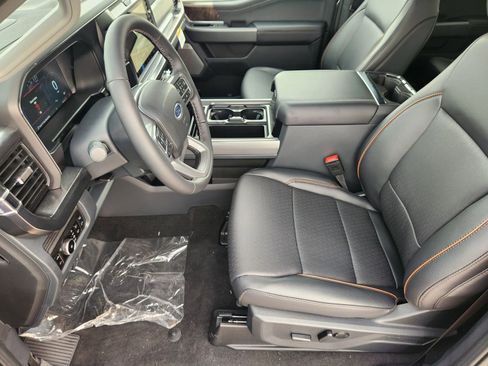 New 2026 Ford F250 Lariat image 14