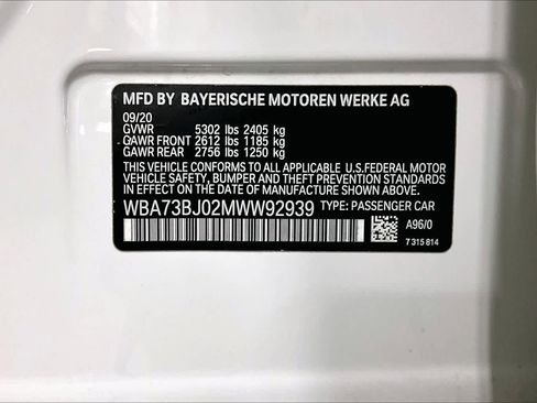 Used 2021 BMW 540i xDrive w/ Premium Package image 36