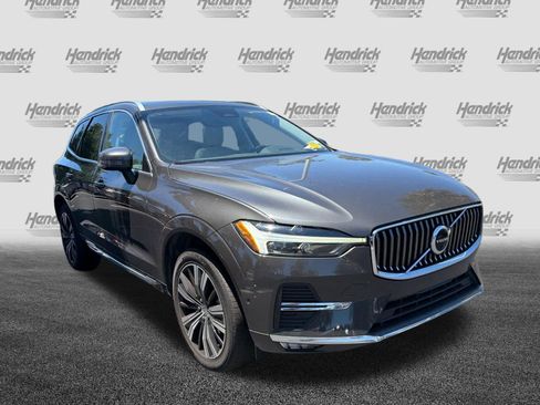 Certified 2023 Volvo XC60 B5 Plus w/ Protection Package Premier FWD image 40