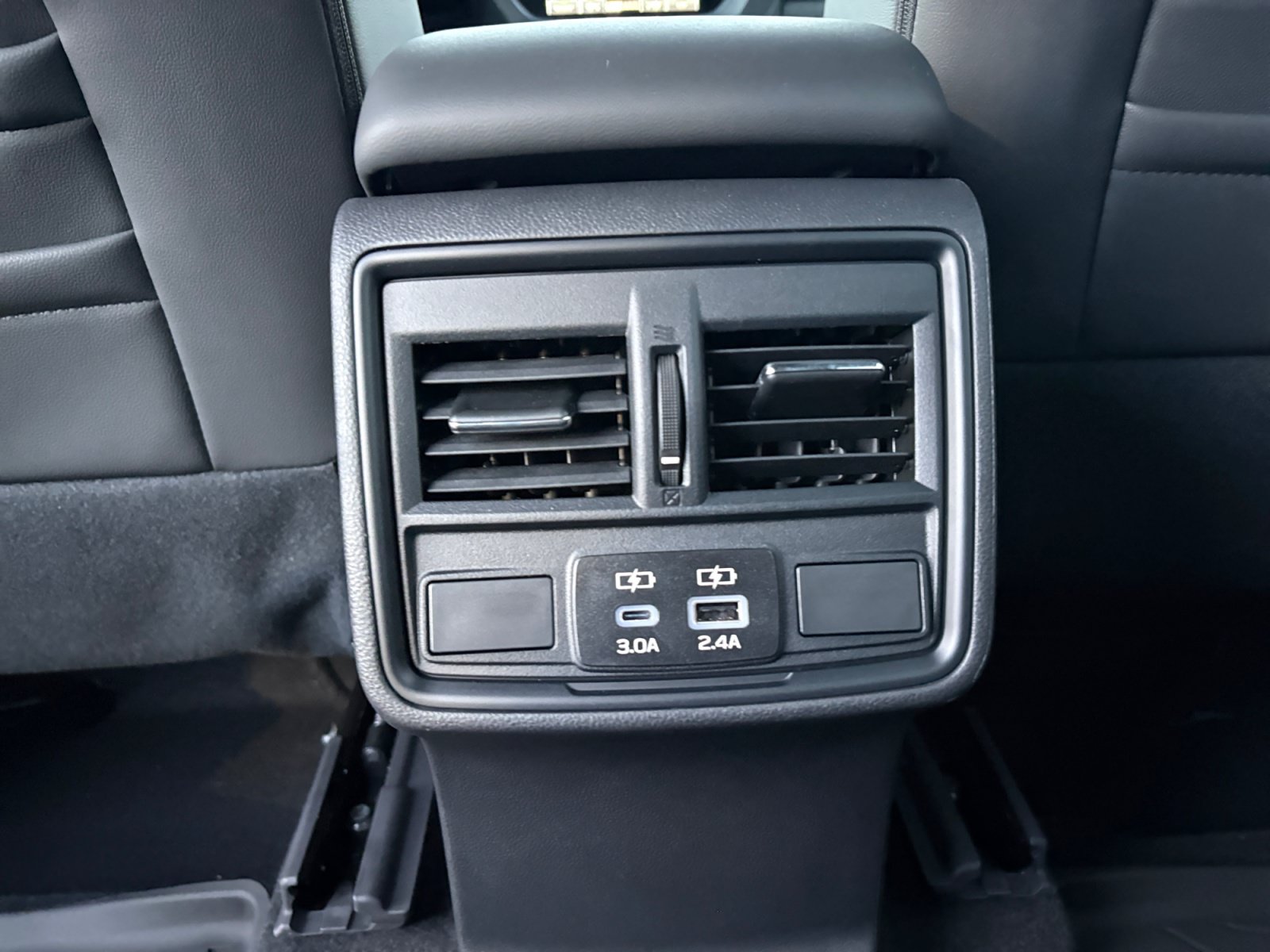 New 2026 Subaru Forester Premium AWD/4WD image 32