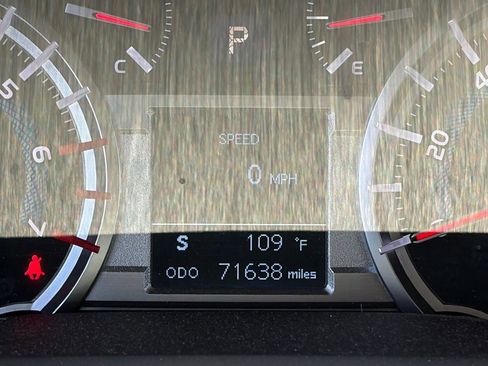 Used 2019 Toyota 4Runner TRD Off-Road Premium AWD/4WD image 10