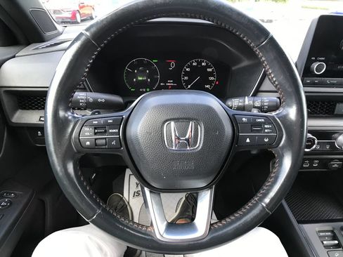Used 2023 Honda CR-V Sport image 12