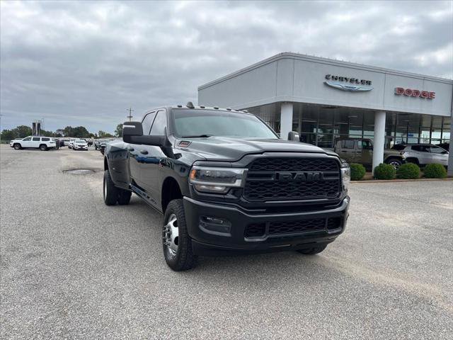 Certified 2024 RAM 3500 Tradesman AWD/4WD image 1