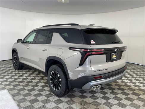 New 2026 Chevrolet Traverse Z71 w/ Enhanced Driving Package image 18