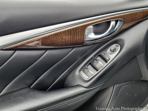 Used 2019 INFINITI Q50 Luxe w/ Essential Package (3.0T Luxe) image 14