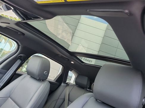 Used 2026 Land Rover Range Rover Velar S image 28