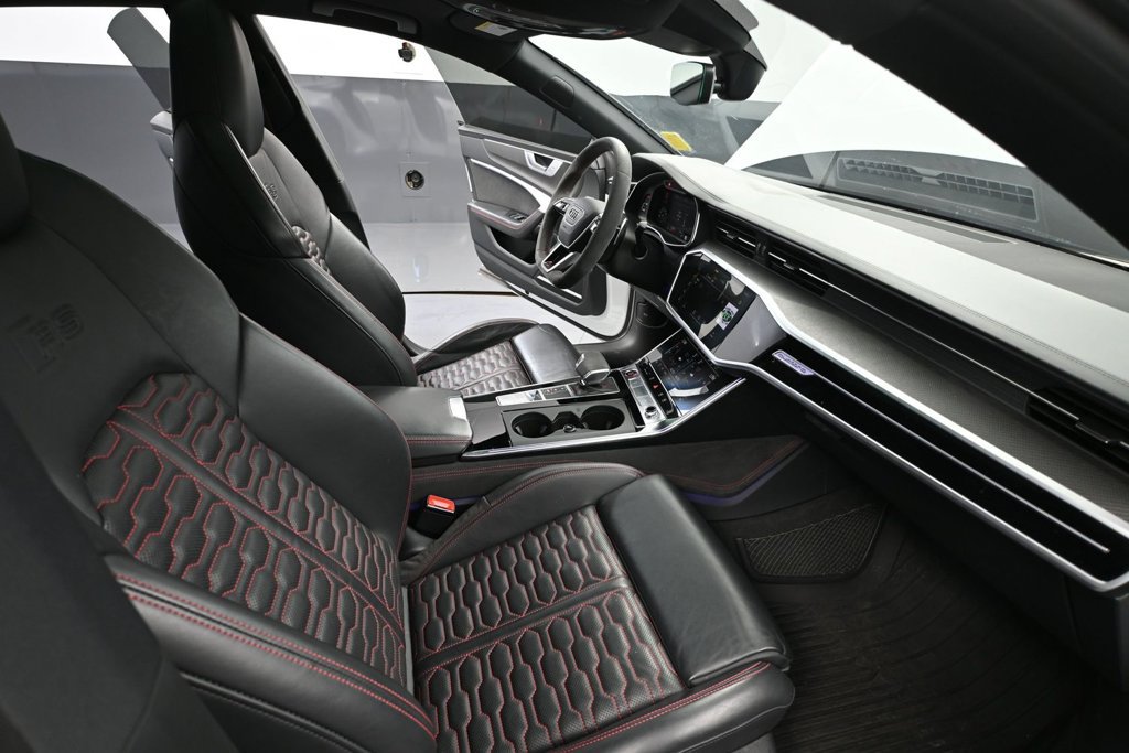 Used 2022 Audi RS 7 Sportback w/ Black Optic Package AWD/4WD image 41