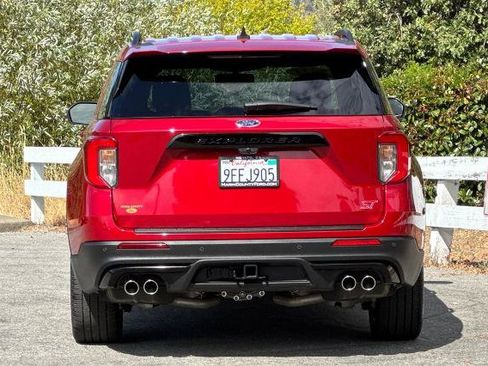 Certified 2023 Ford Explorer ST w/ Equipment Group 401A AWD/4WD image 5