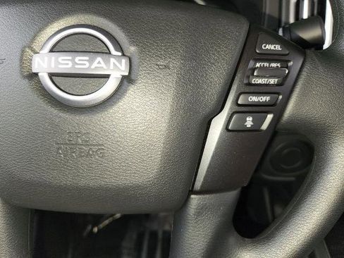 Certified 2025 Nissan Frontier SV RWD image 24