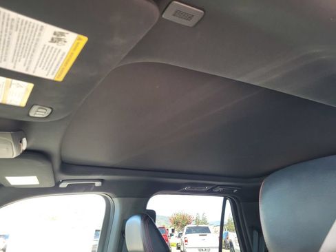 Used 2022 Ford Expedition Limited RWD image 18