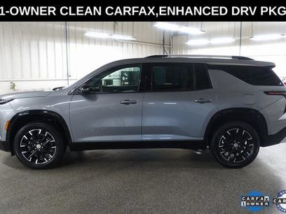 Used 2024 Chevrolet Traverse RS