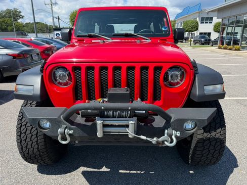 Used 2020 Jeep Wrangler Unlimited Sport AWD/4WD image 2