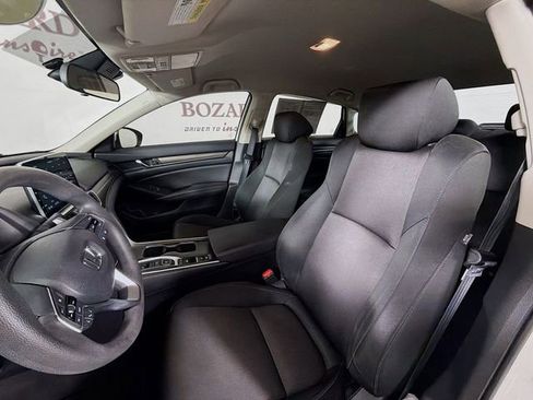 Used 2020 Honda Accord Hybrid image 24