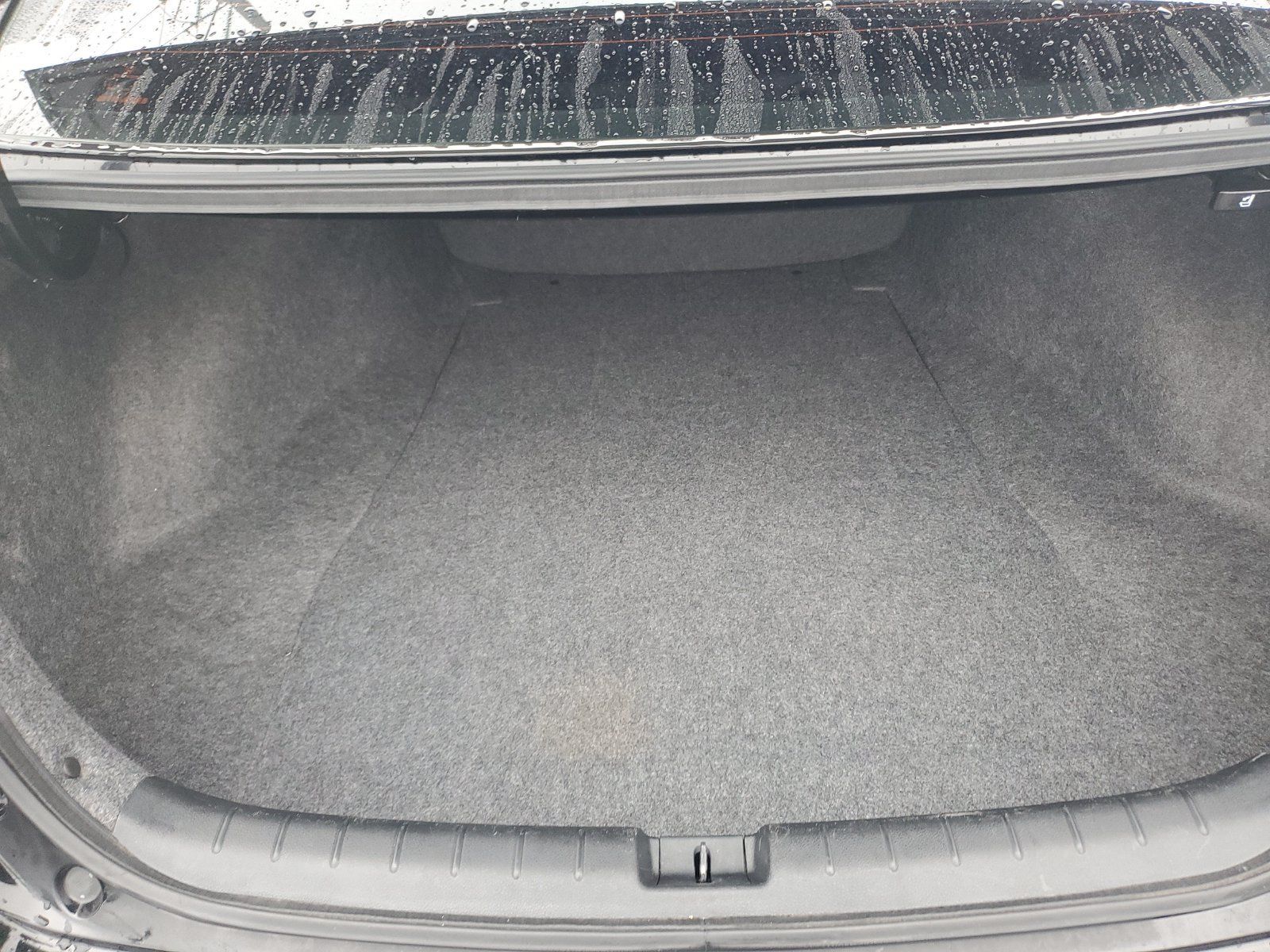 Used 2017 Honda Accord LX image 8
