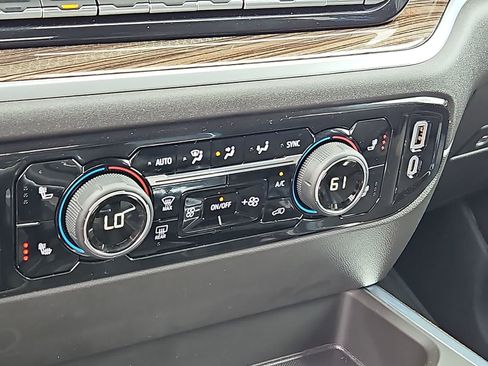 New 2026 Chevrolet Silverado 1500 RST AWD/4WD image 13