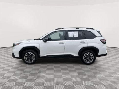 Used 2026 Subaru Forester Premium AWD/4WD image 25