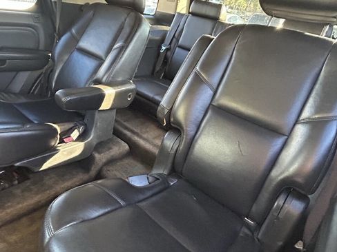 Used 2009 GMC Yukon Denali image 13