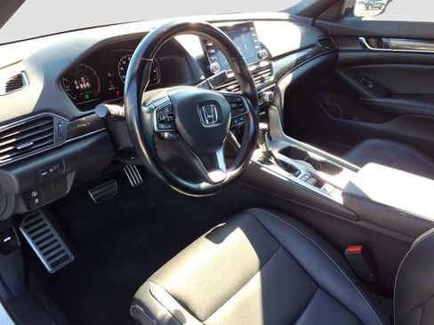 Used 2021 Honda Accord Sport image 16
