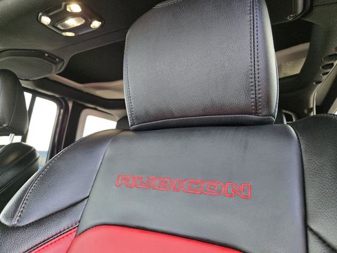 Used 2023 Jeep Wrangler Unlimited Rubicon 4xe image 10