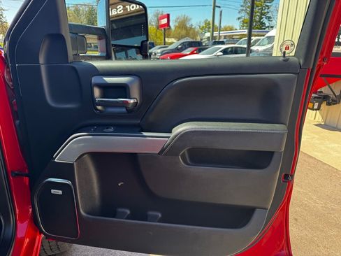 Used 2019 Chevrolet Silverado 2500 LTZ w/ LTZ Plus Package AWD/4WD image 29