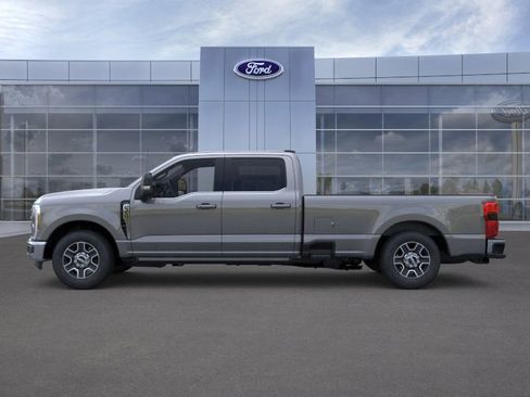 New 2026 Ford F350 Lariat RWD image 4