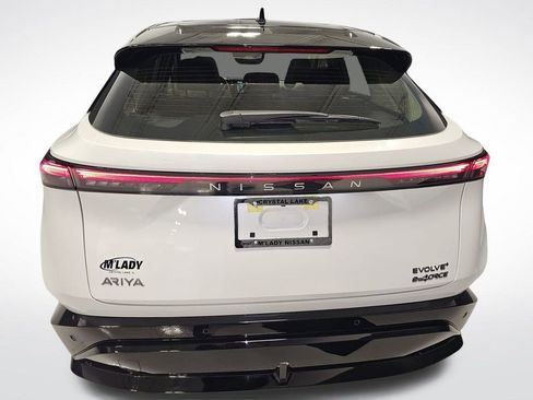 Used 2023 Nissan Ariya AWD image 23