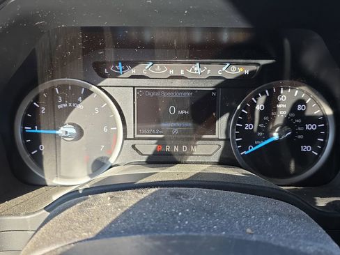 Used 2018 Ford Expedition XLT w/ Equipment Group 201A AWD/4WD image 7