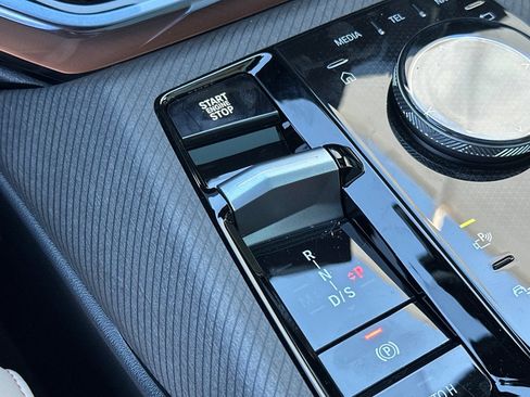 Used 2026 BMW X3 xDrive30 w/ Premium Package image 24