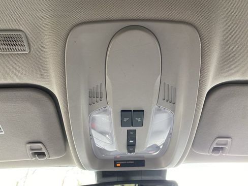 Used 2017 GMC Terrain SLE w/ Chrome Edition image 23