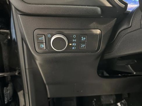 Used 2020 Ford Escape SE Sport image 25