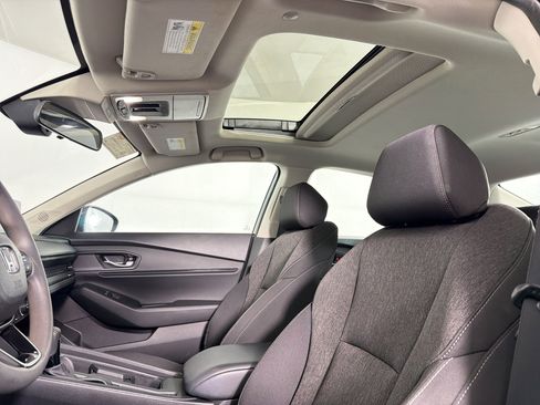 Used 2024 Honda Accord EX image 13