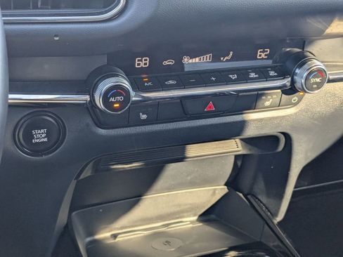 Used 2025 MAZDA CX-30 AWD 2.5 S w/ Preferred Package image 22