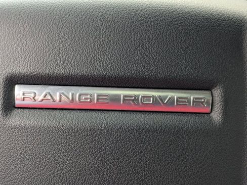 Used 2019 Land Rover Range Rover Sport Supercharged AWD/4WD image 15