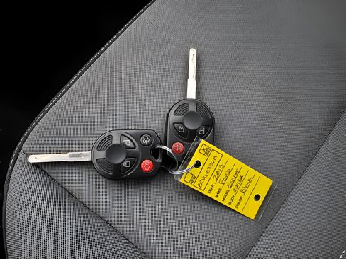 Used 2013 Ford Escape SE image 36