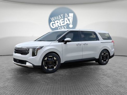 New 2026 Kia Carnival EX FWD image 3