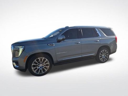 Used 2026 GMC Yukon Denali w/ Sun & Power Step Package RWD image 5