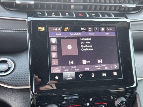 New 2025 Jeep Grand Cherokee L Altitude AWD/4WD image 15