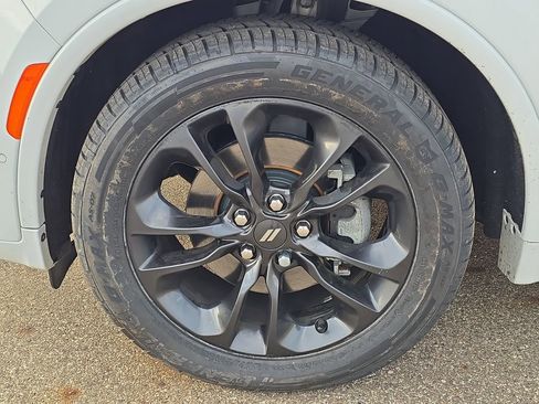 Used 2022 Dodge Durango R/T w/ Blacktop Package image 36