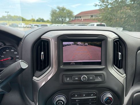 Used 2025 Chevrolet Silverado 1500 W/T RWD image 17