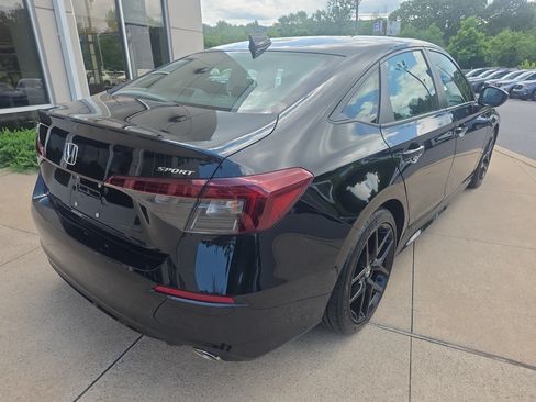 Used 2025 Honda Civic Sport image 5