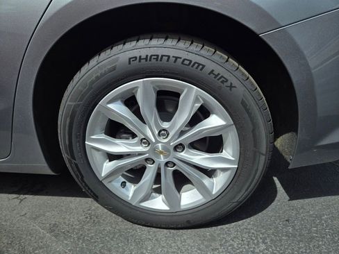 Used 2024 Chevrolet Malibu LT FWD image 3
