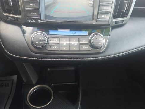 Used 2015 Toyota RAV4 XLE image 12