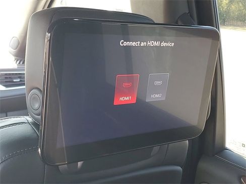 Used 2023 GMC Yukon XL Denali Ultimate image 26