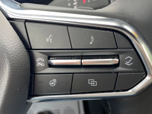 Used 2025 Chevrolet Equinox ACTIV w/ Safety and Technology Package AWD/4WD image 18