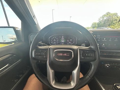 Used 2023 GMC Sierra 1500 SLT w/ SLT Premium Package AWD/4WD image 17